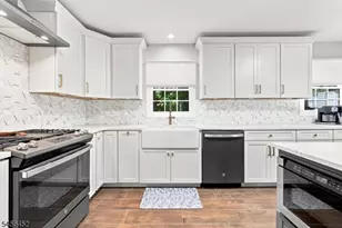509 Mansel Dr, Roxbury Township, NJ 07850 - Photo 7