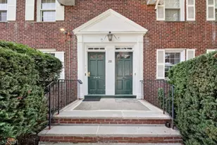251C Elmwood Ave, Maplewood, NJ 07040 - Photo 3