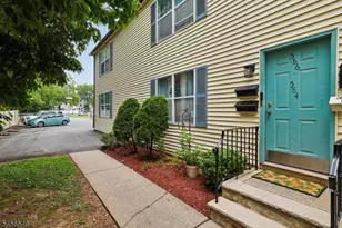 584 Thomas Blvd, East Orange, NJ 07017 - Photo 1