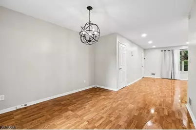 584 Thomas Blvd #1A, East Orange, NJ 07017 - Photo 9