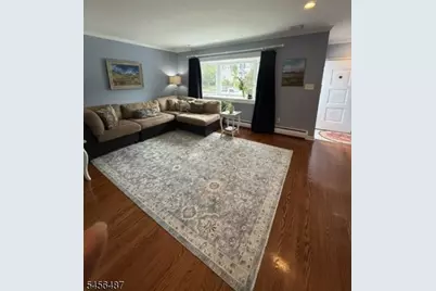 196 Galloping Hill Rd, Roselle Park, NJ 07204 - Photo 3