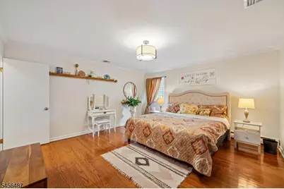 196 Galloping Hill Rd, Roselle Park, NJ 07204 - Photo 7