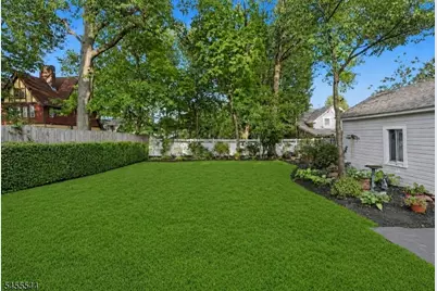 515 Walnut St, Roselle, NJ 07203 - Photo 43
