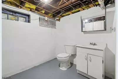 515 Walnut St, Roselle, NJ 07203 - Photo 39
