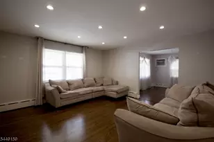 16 W Prospect St, Hawthorne, NJ 07506 - Photo 3