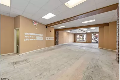 356 Bloomfield Ave, Caldwell, NJ 07006 - Photo 9