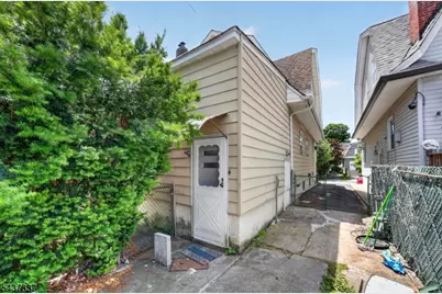 86 Curie Ave #2, Clifton, NJ 07011 - Photo 3