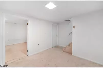 92 New York Ave, Jefferson Township, NJ 07849 - Photo 47