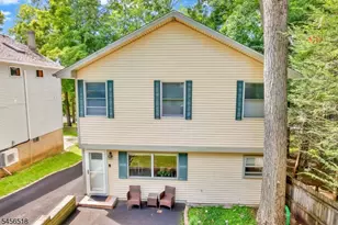92 New York Ave, Jefferson Township, NJ 07849 - Photo 1