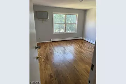 27 16th Ave #1, Newark, NJ 07103 - Photo 5