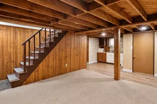 811 Hussa St, Linden, NJ 07036 - Photo 19