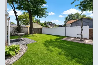 811 Hussa St, Linden, NJ 07036 - Photo 29