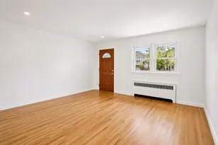 811 Hussa St, Linden, NJ 07036 - Photo 5