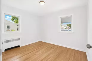 811 Hussa St, Linden, NJ 07036 - Photo 13