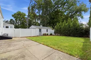 21 Harrison St, Little Falls Township, NJ 07424 - Photo 27