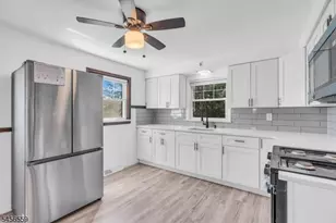 34 N 15th Ave, Manville, NJ 08835 - Photo 9