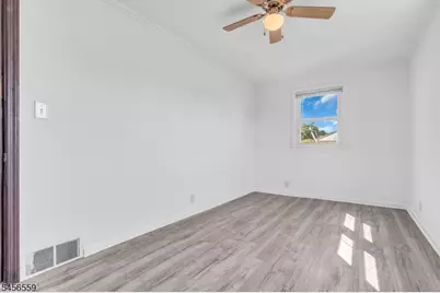 34 N 15th Ave, Manville, NJ 08835 - Photo 13