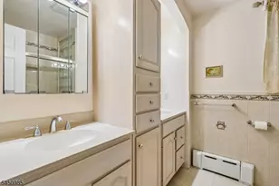 186 Laauwe Ave, Wayne, NJ 07470 - Photo 27