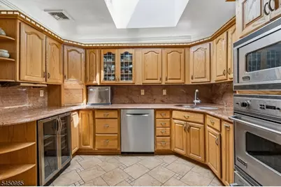 186 Laauwe Ave, Wayne, NJ 07470 - Photo 9