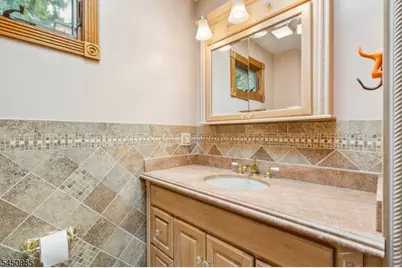186 Laauwe Ave, Wayne, NJ 07470 - Photo 25