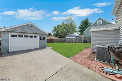 77 High, Clifton, NJ 07014 - Photo 7