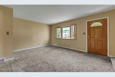 77 High, Clifton, NJ 07014 - Photo 15