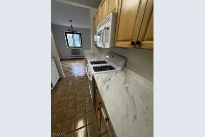 873 Main St #G, Hackensack, NJ 07601 - Photo 9