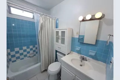 505 Hoboken Rd #B, Carlstadt, NJ 07072 - Photo 5