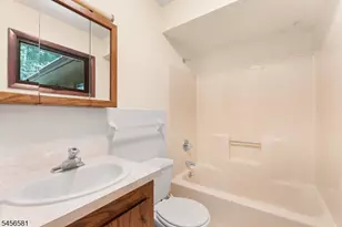 155 Buffalo Hollow Rd, Lebanon Township, NJ 08826 - Photo 3