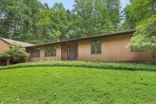 155 Buffalo Hollow Rd, Lebanon Township, NJ 08826 - Photo 3