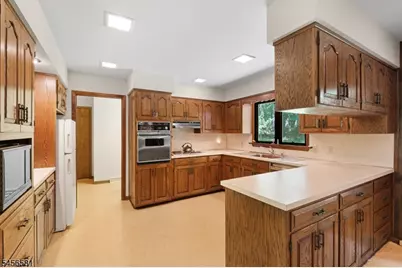 155 Buffalo Hollow Rd, Lebanon Township, NJ 08826 - Photo 15