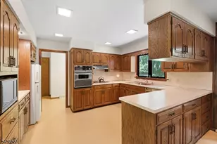 155 Buffalo Hollow Rd, Lebanon Township, NJ 08826 - Photo 15