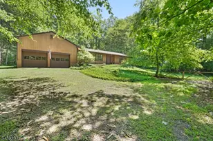 155 Buffalo Hollow Rd, Lebanon Township, NJ 08826 - Photo 11