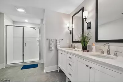 723 Station Road, Dunellen, NJ 08812 - Photo 15