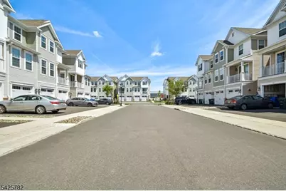 723 Station Road, Dunellen, NJ 08812 - Photo 25