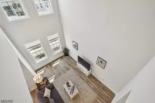 723 Station Rd, Dunellen, NJ 08812 - Photo 11