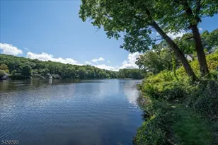 24 Setting Sun Trail, West Milford, NJ 07480 - Photo 3