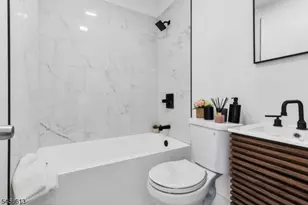 240 Keer Ave, Newark, NJ 07112 - Photo 27