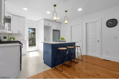 240 Keer Ave, Newark, NJ 07112 - Photo 15