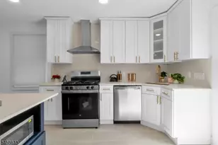 240 Keer Ave, Newark, NJ 07112 - Photo 9
