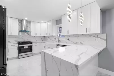 16 Van Buren St, Little Ferry, NJ 07643 - Photo 7