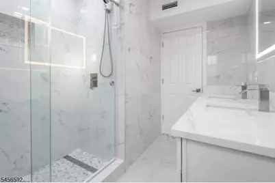 16 Van Buren St, Little Ferry, NJ 07643 - Photo 17