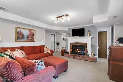 5 Van Allen Pl, Pequannock Township, NJ 07444 - Photo 31