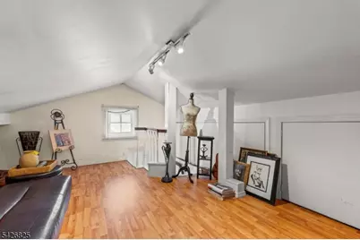 863 Pleasant Valley Way, West Orange Township, NJ 07052 - Photo 15