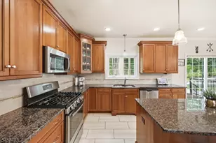 5 Jared Pl, Mount Olive, NJ 07828 - Photo 11