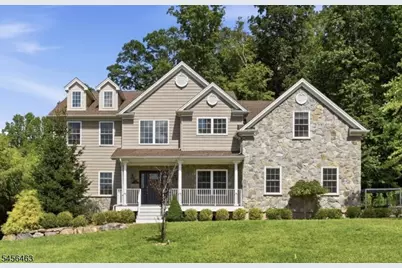 5 Jared Pl, Mount Olive, NJ 07828 - Photo 1