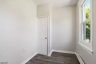 184 W Runyon St, Newark, NJ 07108 - Photo 19