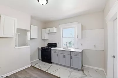 184 W Runyon St, Newark, NJ 07108 - Photo 21