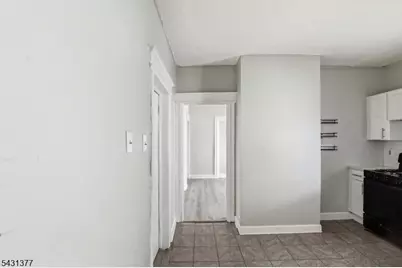 184 W Runyon St, Newark, NJ 07108 - Photo 11