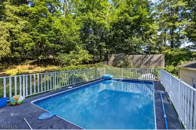 108 Midvale Ave, Wanaque, NJ 07465 - Photo 21